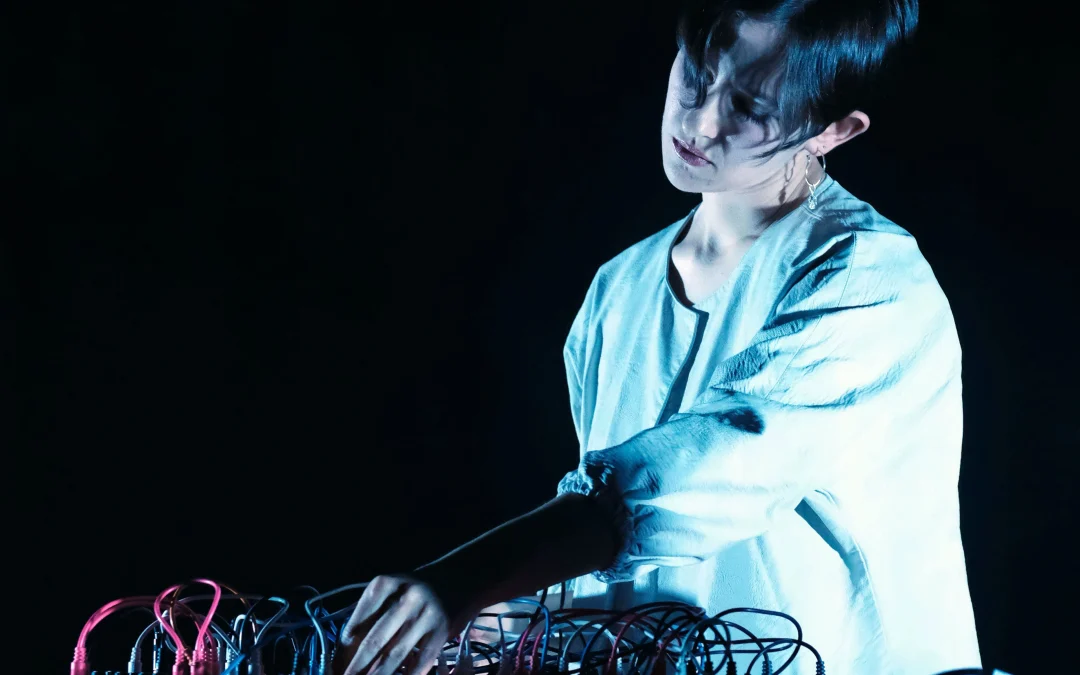 Caterina Barbieri: Una Nuova Visione per la Biennale Musica